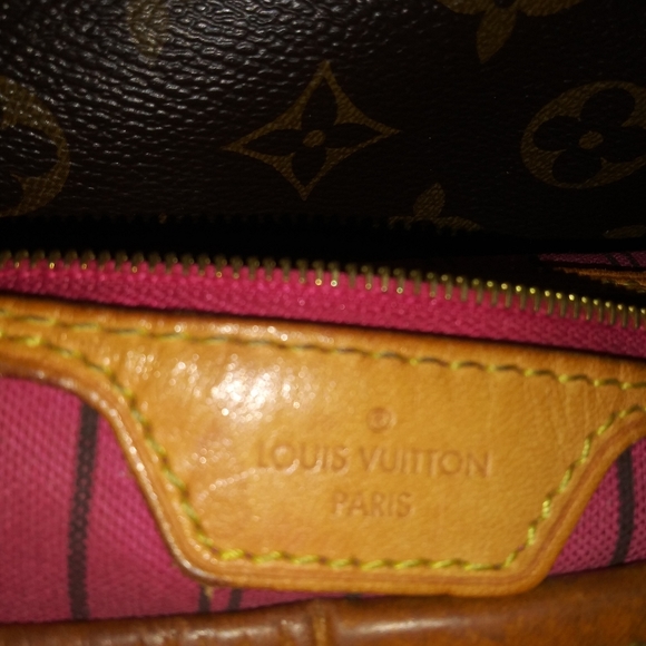 Louis Vuitton bag - Picture 10 of 11